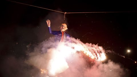 Can this fiery Mexico City tribute to The Donald be anything less than homage?