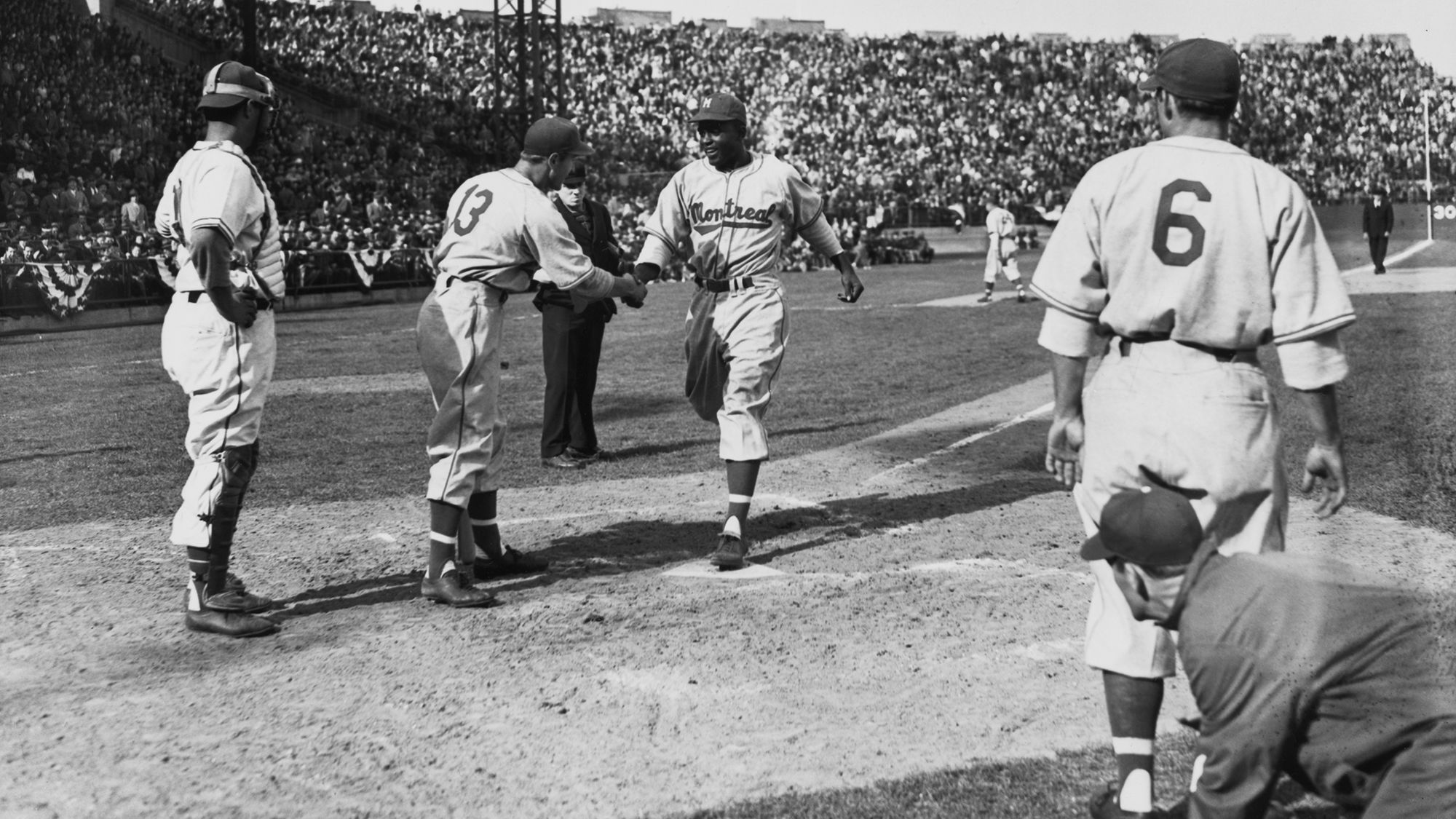 Photos: A look back at iconic images of Jackie Robinson – Daily News