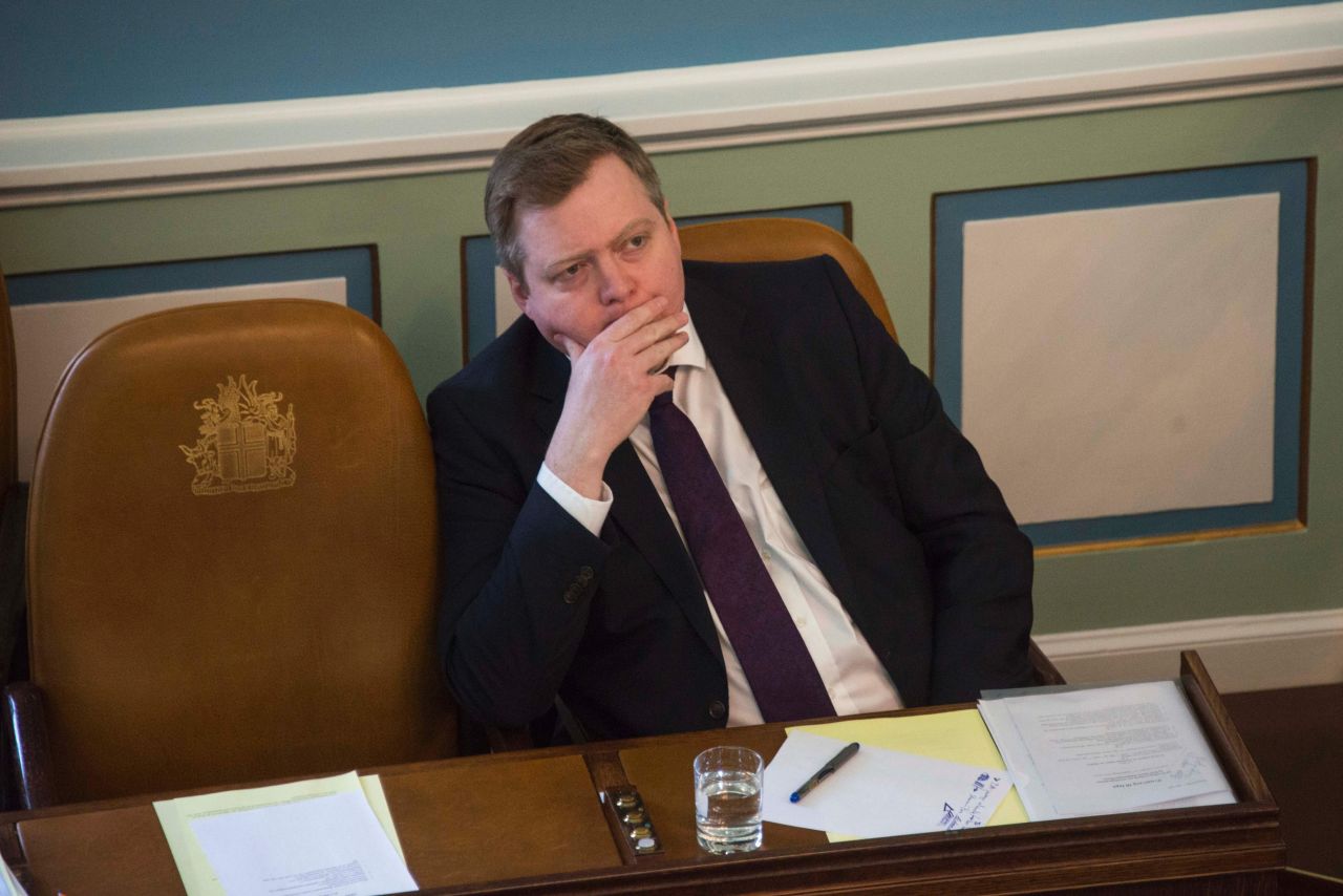Icelandic Prime Minister Sigmundur David Gunnlaugsson announced he was stepping down amid mounting protests and calls for his resignation after leaked documents from a Panamanian law firm revealed his links to an offshore company.<br /><br /><a href="http://cnn.com/2016/04/05/europe/panama-papers-iceland-pm/">Iceland swears in new PM amid Panama Papers fallout</a>