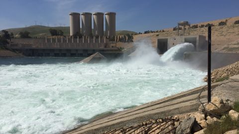 Only one of the Mosul Dam's two outlet gates is functioning; the other is awaiting repairs.