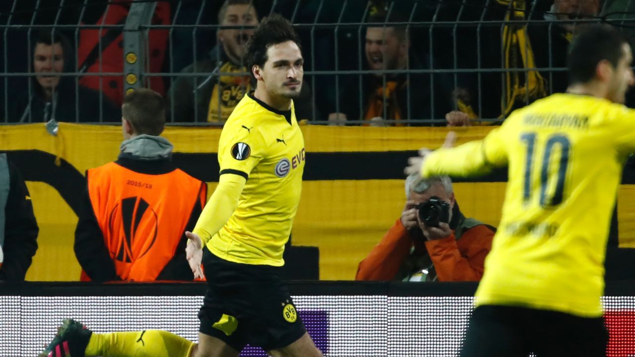 Mats Hummels equalized for Borussia Dortmund early in the second half.