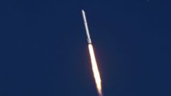 spacex falcons rocket launch cape canaveral_00005816.jpg