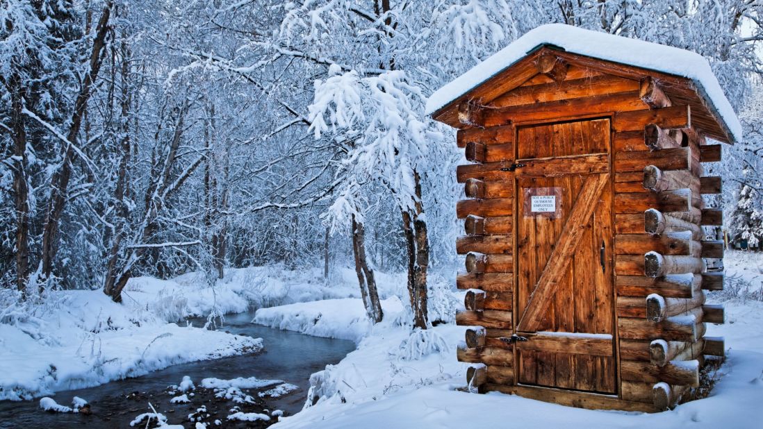 <strong>Log outhouse, Chena Hot Springs Resort, Alaska: </strong>This employees-only wooden washroom helps cut down on yellow snow at Alaska's Chena Hot Springs Resort. (Picture credit: <a href="https://500px.com/" target="_blank" target="_blank">500px</a>)