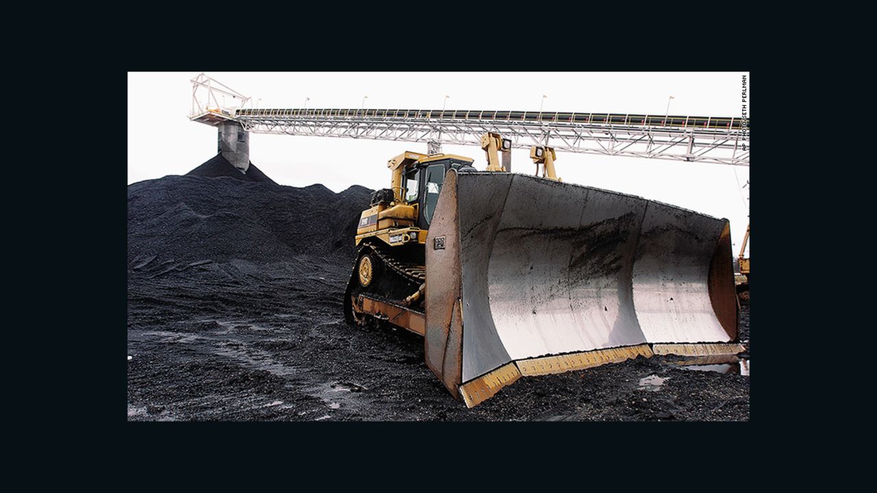 Coal power contributes to pollution deaths and costly climate change.