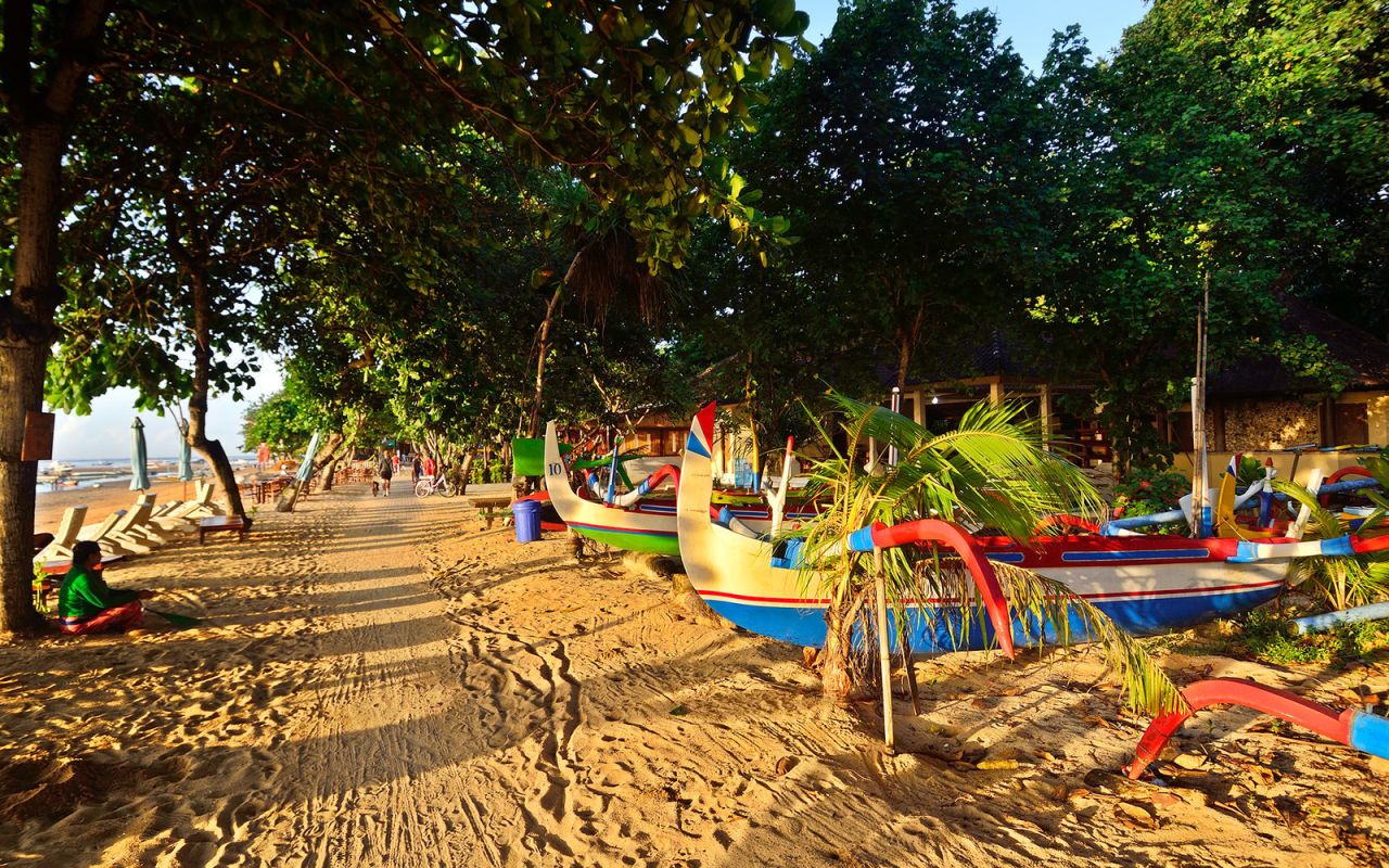 <strong>Sanur Beach:</strong> Though not as touristy as Kuta, Sanur is filled with beachfront resorts. Yet its small fishing village charm is still intact, with local warungs holding their own against luxury hotels.