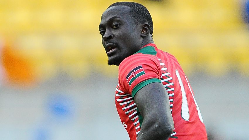 WELLINGTON, NEW ZEALAND - JANUARY 30: Collins Injera of Kenya during the 2016 Wellington Sevens match between Kenya and Australia at Westpac Stadium on January 30, 2016 in Wellington, New Zealand.  (Photo by Mark Tantrum/Getty Images for HSBC)