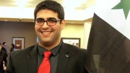 Khairuldeen Makhzoomi says he was removed from a Southwest flight for speaking on the phone in Arabic.