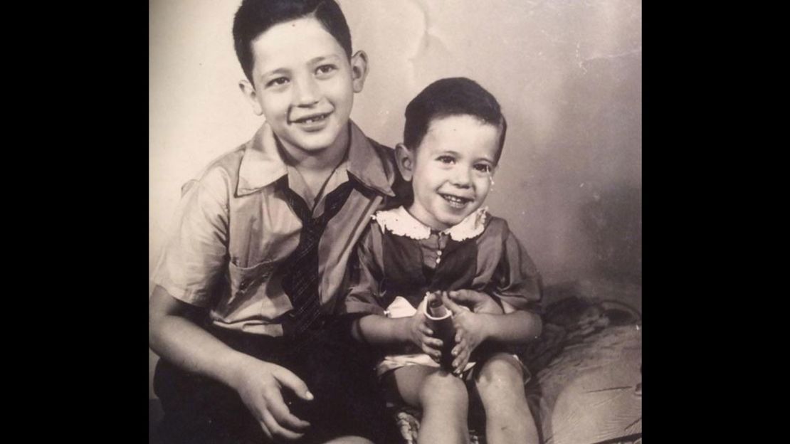 01 sanders childhood