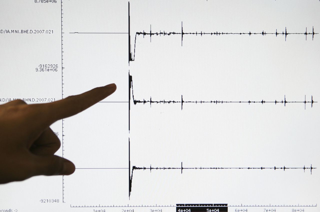 <strong>Minor</strong><br /><br /><strong>Magnitude</strong>: 3.0-3.9<br /><br /><strong>Average number per year</strong>: The U.S. Geological Survey estimates there are about 130,000 minor earthquakes each year. Caltech estimates there are 49,000. <br /><br /><strong>Damage</strong>: Little to none<br />