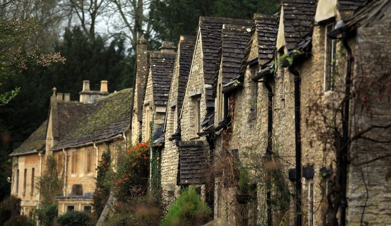 Considered one of the prettiest villages in England, <a href="index.php?page=&url=https%3A%2F%2Fsites.google.com%2Fsite%2Fcastlecombewiltshire%2F" target="_blank" target="_blank">Castle Combe<em> </em></a> welcomed a spark of interest from tourists after it was used as a filming location for Steven Spielberg's "War Horse" in 2011.
