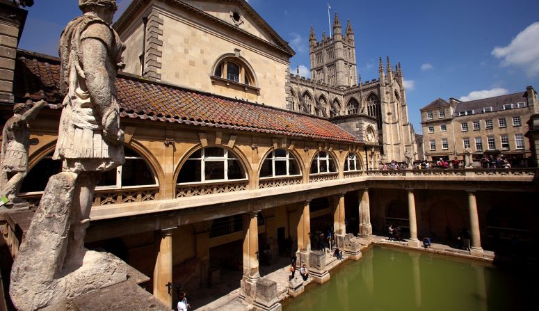 The Somerset city of Bath was inscribed a UNESCO World Heritage Site in 1987. It's known for its <a href="index.php?page=&url=http%3A%2F%2Fwww.romanbaths.co.uk%2F" target="_blank" target="_blank">Roman baths</a> -- the only place in England for a natural thermal spa -- and Georgian architecture.