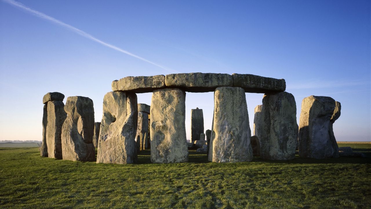 Mysterious Stonehenge has been intriguing people for many centuries.