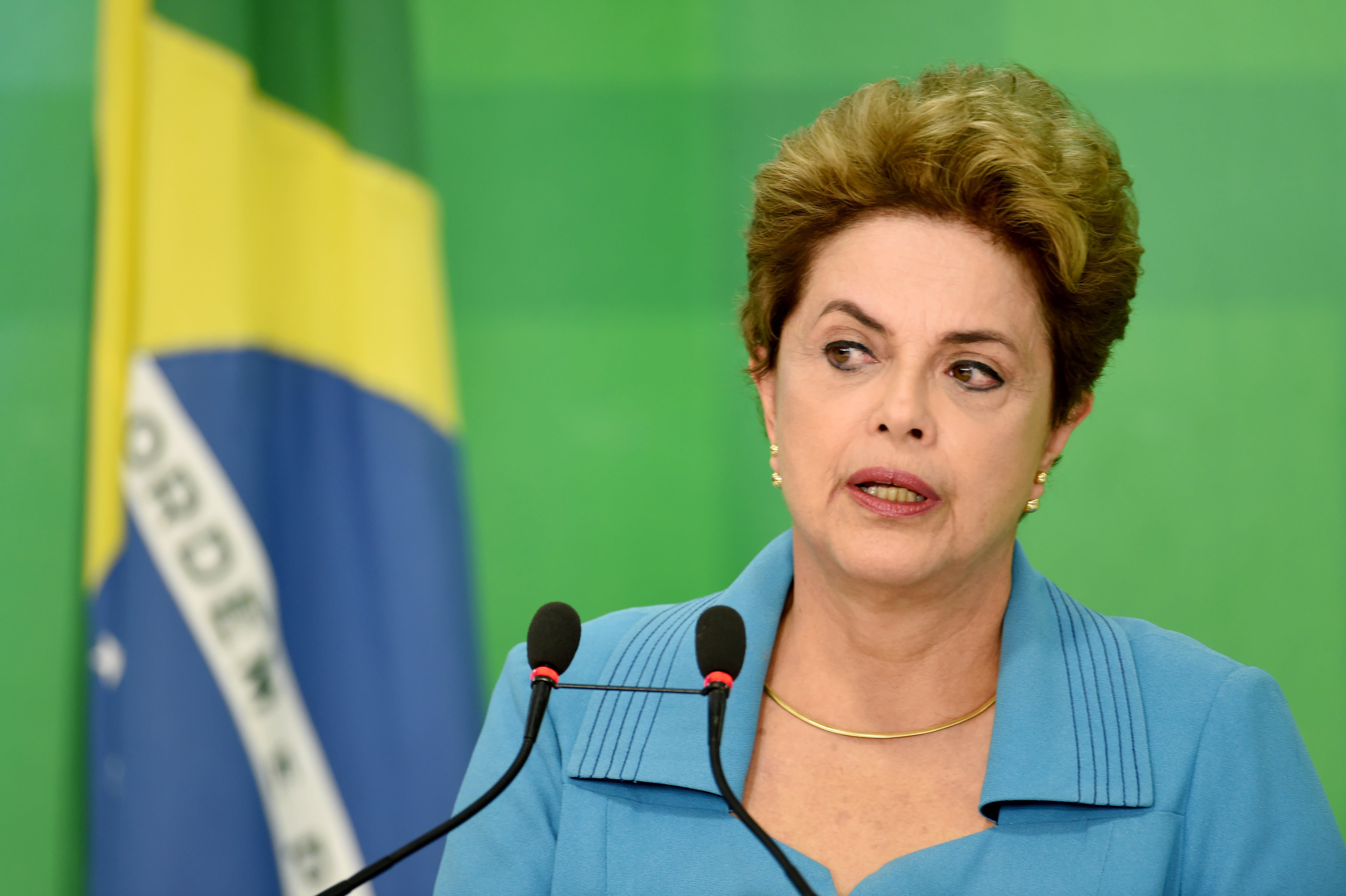 Opponent turns Dilma Rousseff's fate into political calculation