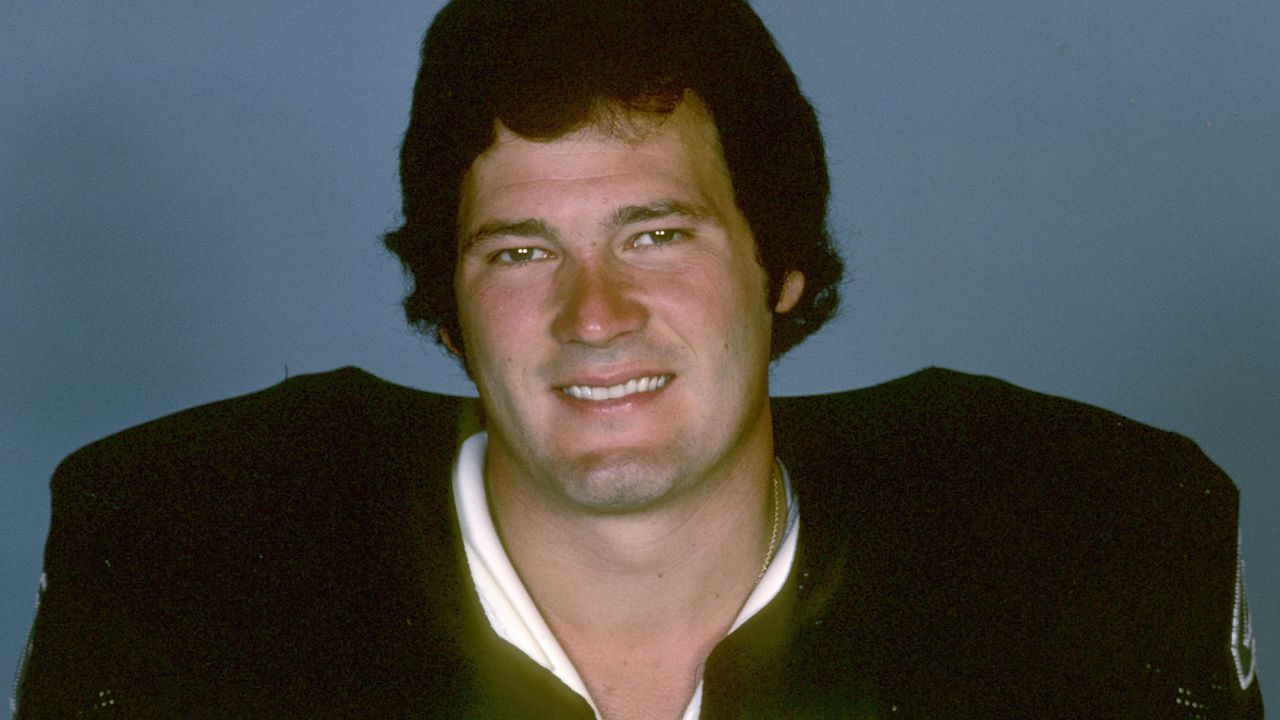 Phil Villapiano, shown in 1977, played for the Oakland Raiders.
