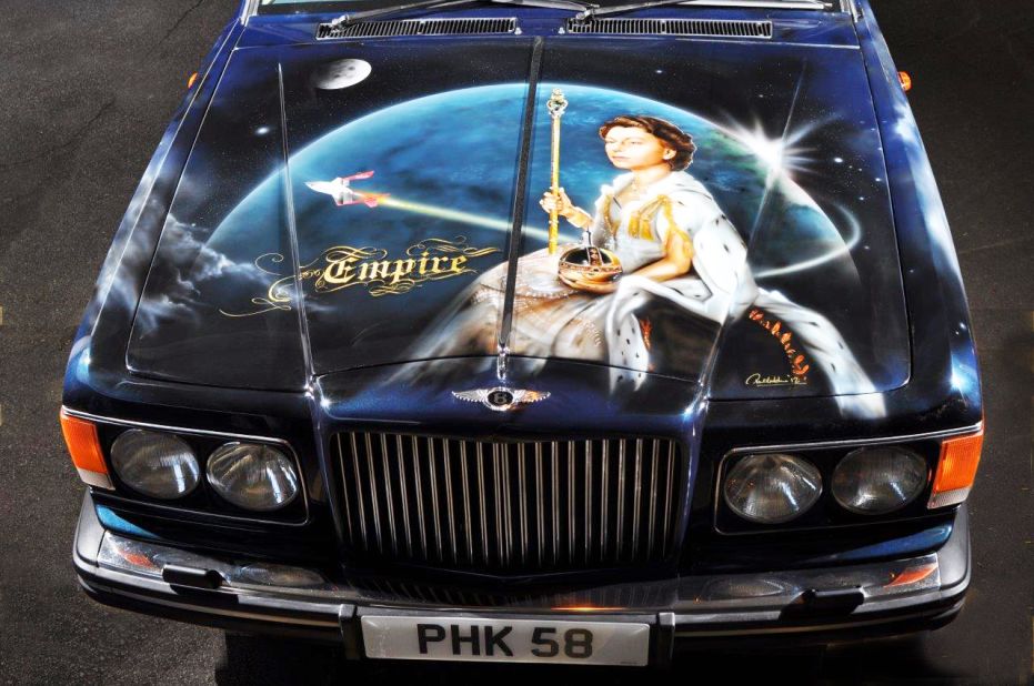In 2013, British contemporary artist Paul Karslake airbrushed a 1990 Bentley Mulsanne S as a tribute to "Britishness".The roof was adorned with a World War 2 Lancaster bomber flying over a huge Union Flag.