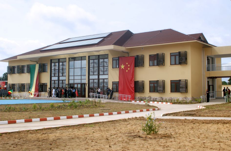 Dozens of African hospitals have been built with Chinese funds in recent years. President Xi Jinping inaugurated this hospital and a new university library in Brazzaville, Republic of Congo, in 2013.  