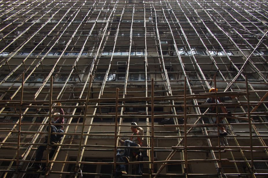 But in Hong Kong, bamboo scaffolding is considered to be a strong and reliable material. It is passed down to the next generation at bamboo scaffolding schools run by Hong Kong's Construction Industry Council. 