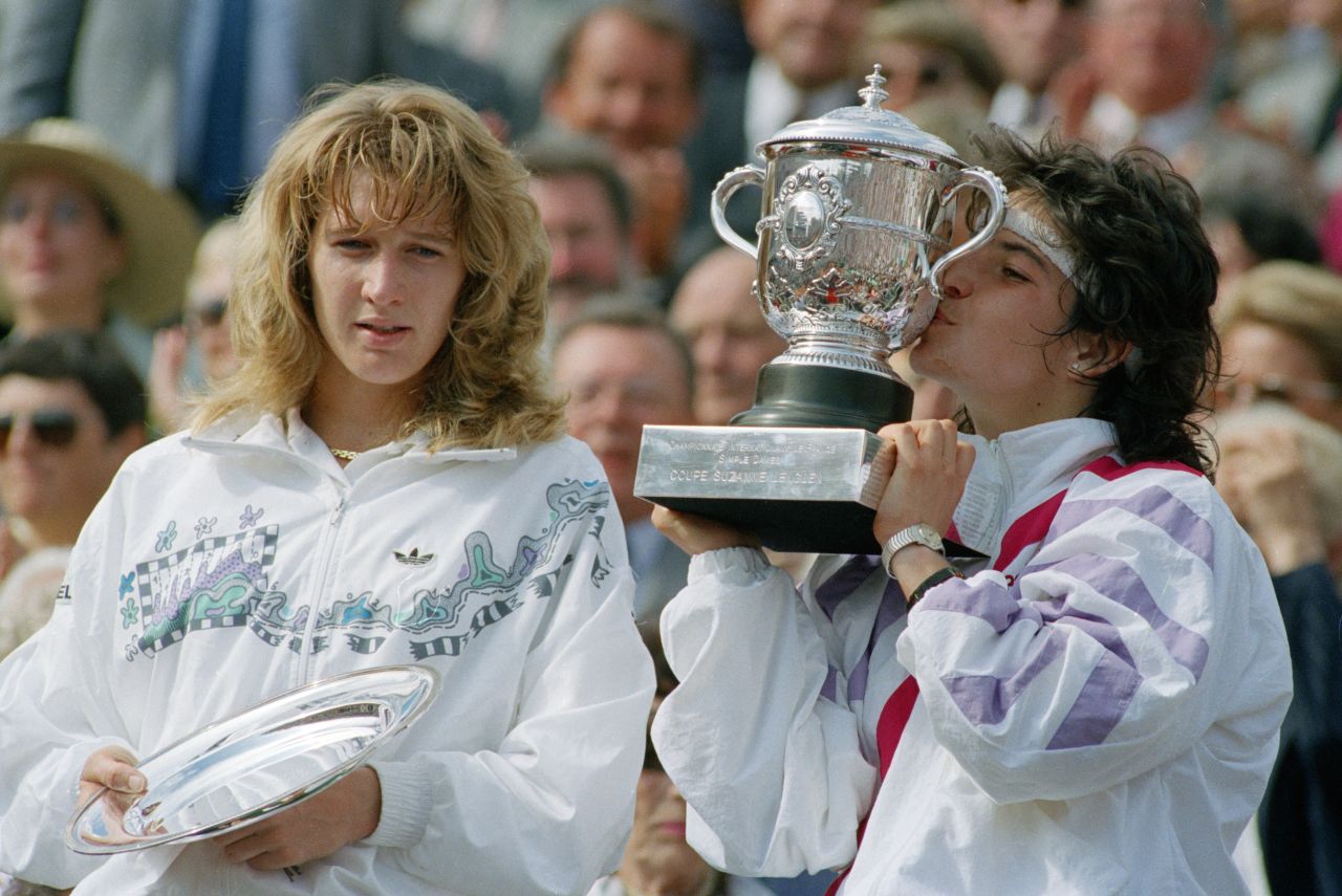 Spain's Arantxa Sanchez Vicario of Spain beat Graf (left) 7-6, 3-6, 7-5 in the French Open final when she was 17.