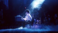 INGLEWOOD, CA - FEBRUARY 19: Prince performs live at the Fabulous Forum on February 19, 1985 in Inglewood, California. (Photo by Michael Ochs Archives/Getty Images)