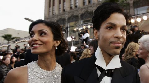 Prince arrives with wife Manuela Testolini for the 77th Academy Awards in Los Angeles in 2005. 