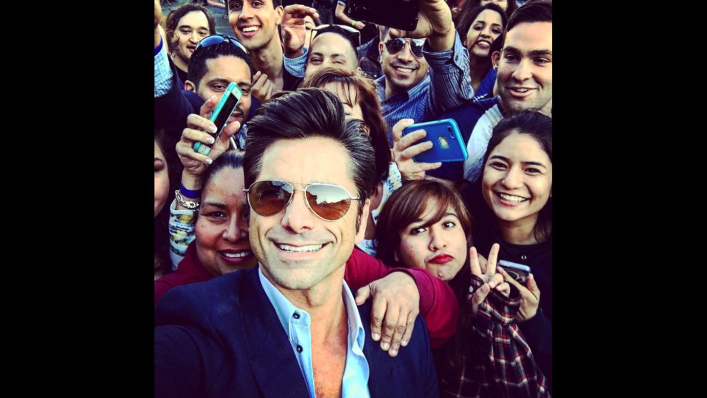 "Hanging with the cool kids after @jimmykimmellive," <a href="https://www.instagram.com/p/BEpom7bihwq/" target="_blank" target="_blank">actor John Stamos said</a> on Tuesday, April 26.