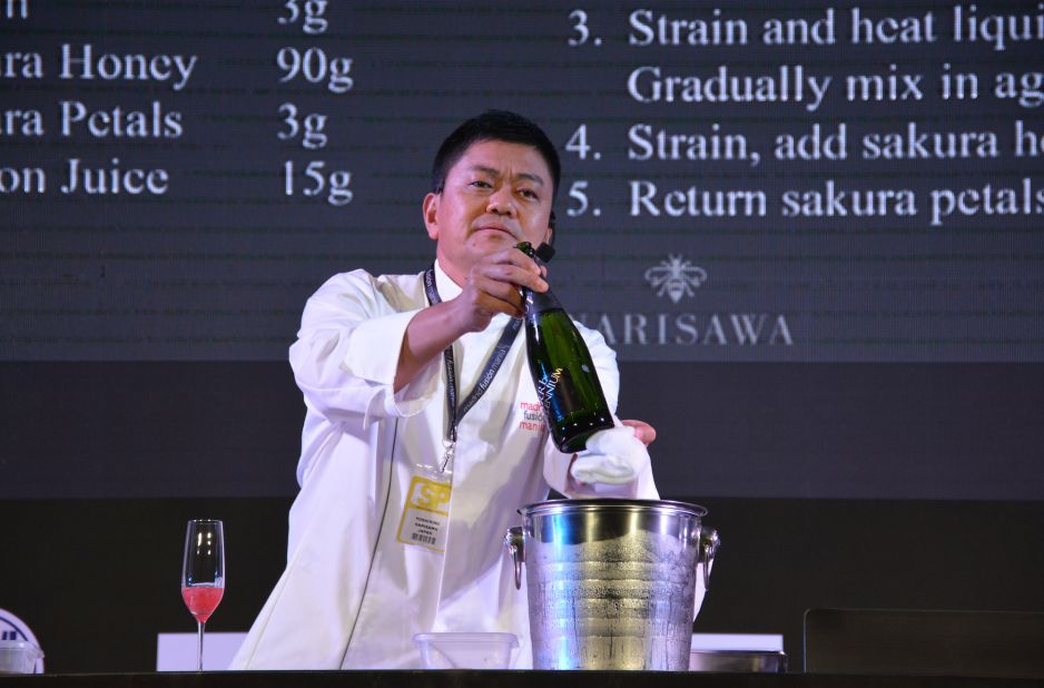 Chef Joan wasn't the only superstar in town. Japanese chef Yoshihiro Narisawa wowed Manila audiences by preparing beautiful dishes featuring spring cherry blossoms. 