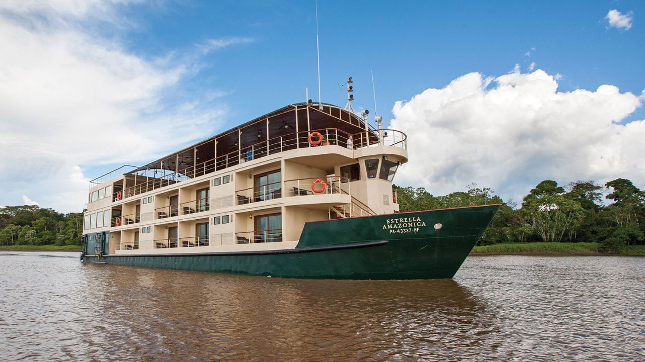 La Estrella Amazonica carries a maximum of 31 guests.