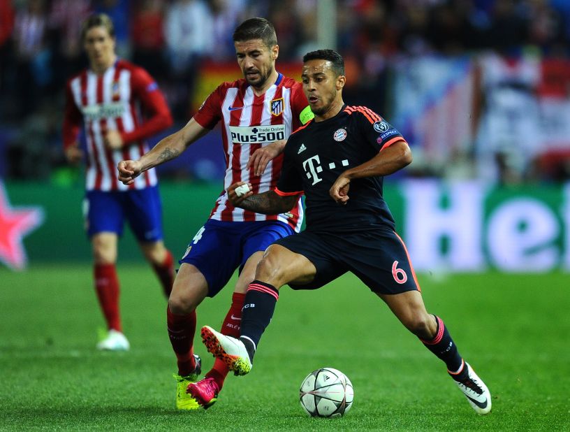 Bayern improved after the interval and created several chances. David Alaba's long-range effort smashed against the crossbar and Douglas Costa sent his effort wide of the far post.