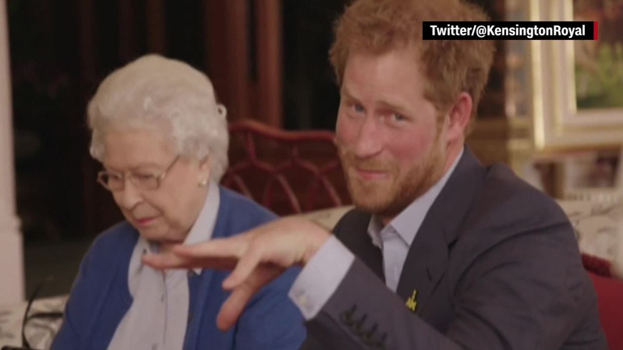 obama prince harry queen elizabeth twitter war invictus games orig mss_00004007