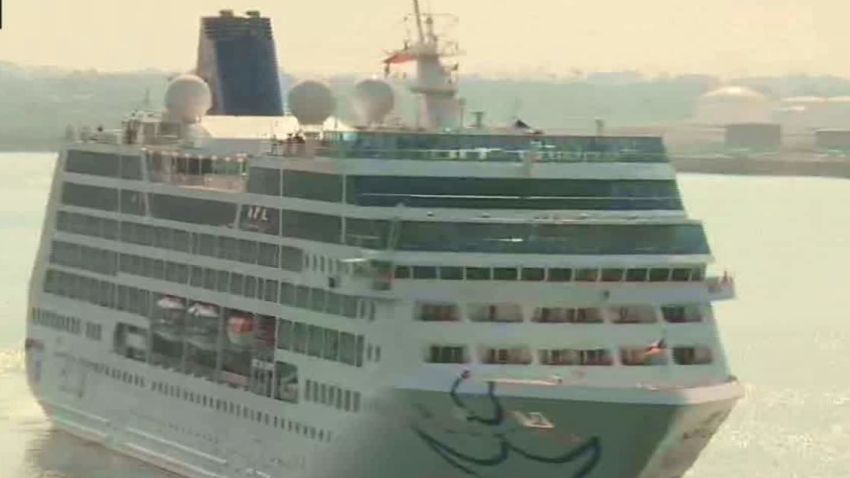 us cruise ship arrives in cuba oppmann _00001408.jpg