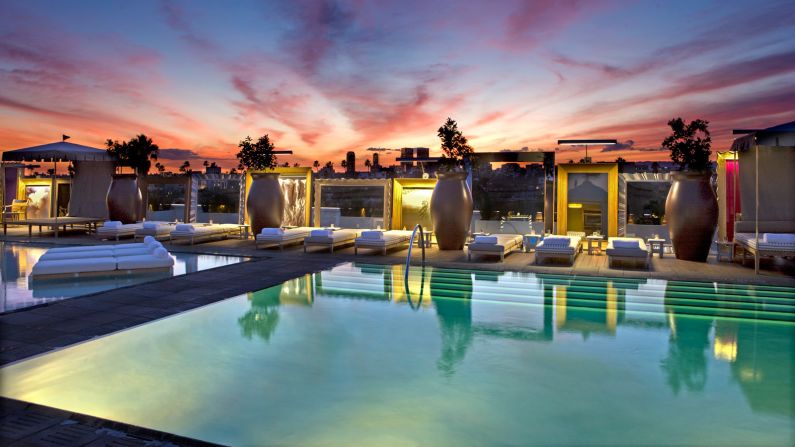 Guests won't be doing much diving in the shallows of Altitude -- the chic, dual-pooled roof deck of the SLS Beverly Hills. At 3.5 feet in depth, this is a spot for checking out the scenery. 