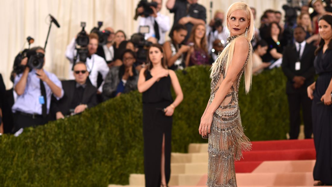 Met Gala 2016: Fashion veers into tech on the red carpet