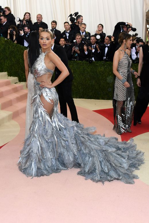Singer Rita Ora was dressed in a feathered gown by Vera Wang. 