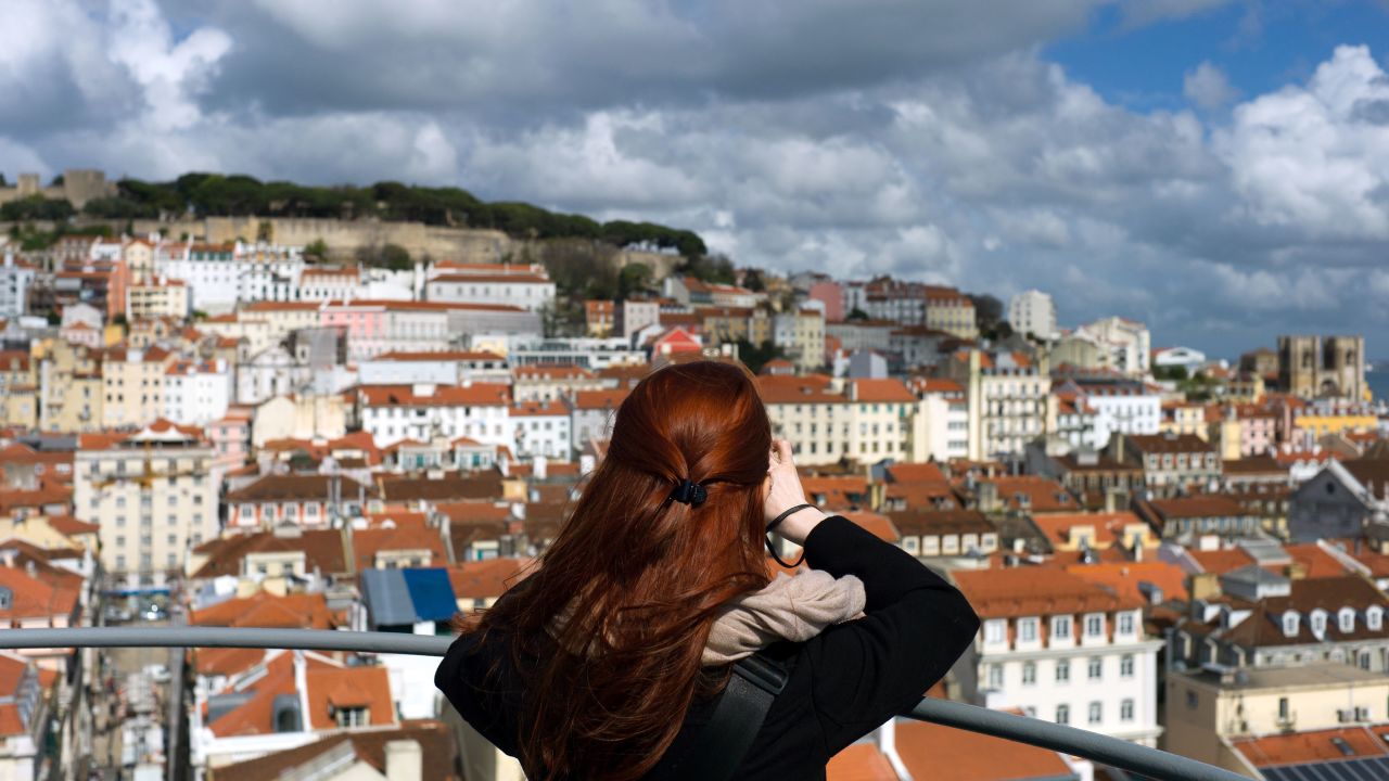 The steam-powered Santa Justa Lift was inaugurated in 1902. From the top, it offers 360-degree views of the city's Old Town and surrounding hills.