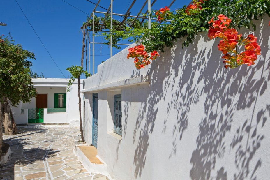The village of Kaloxylos fits right into the brilliant sun-drenched aesthetic the Greek islands are so famous for.