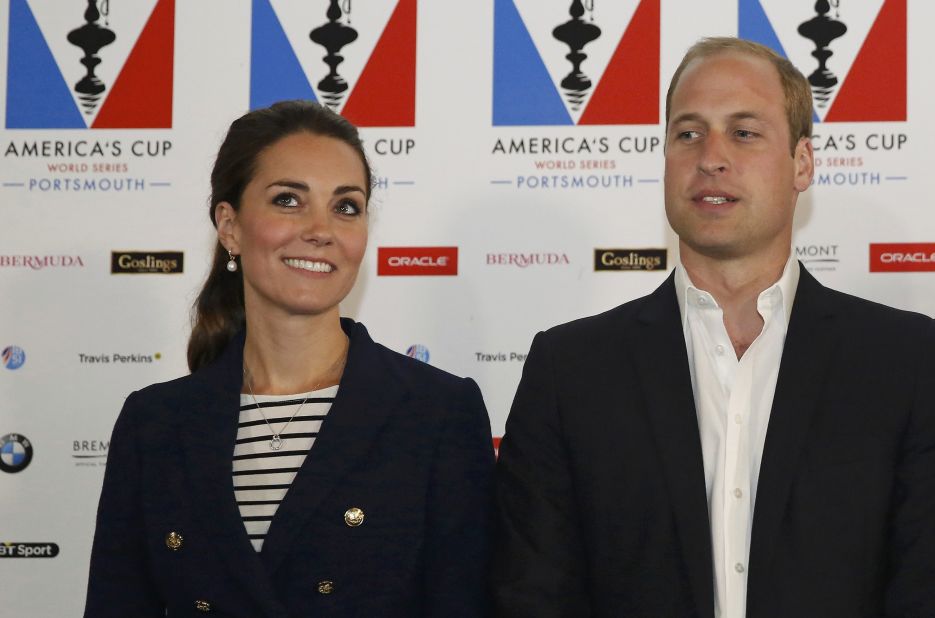 Ainslie's team has had support from the British government and the royal family -- including Prince William (R) and his wife Catherine, Duchess of Cambridge.