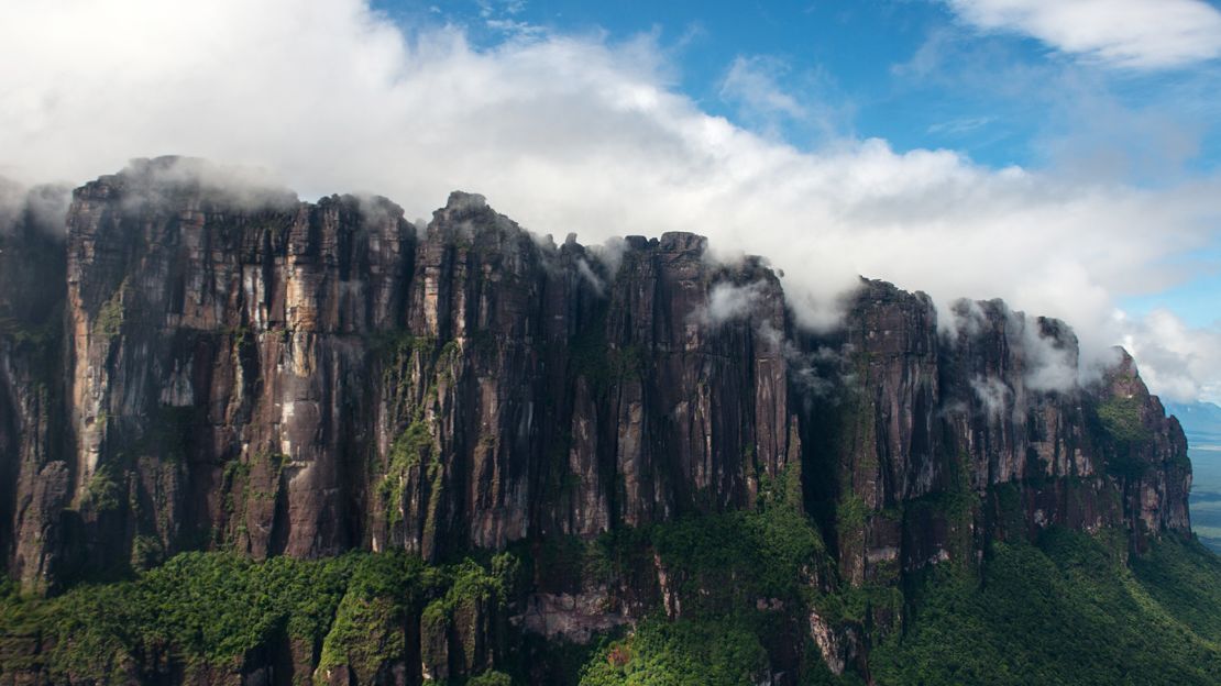 Canaima National Park: Forgotten by evolution.