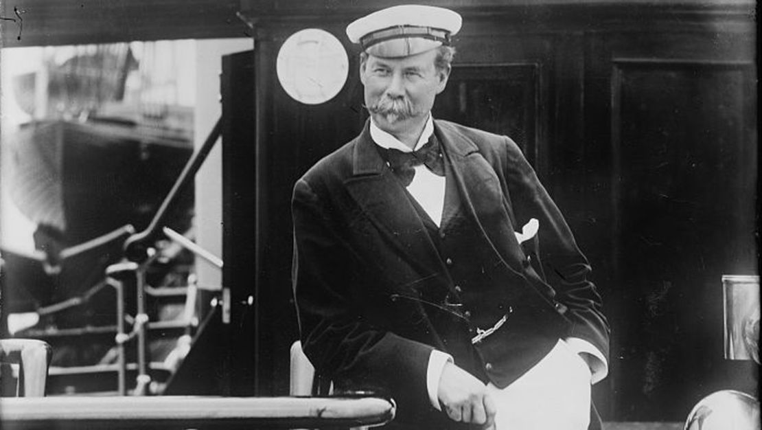 Merchant and yachtsman Sir Thomas Johnstone Lipton (1848-1931) started the Lipton tea company. 