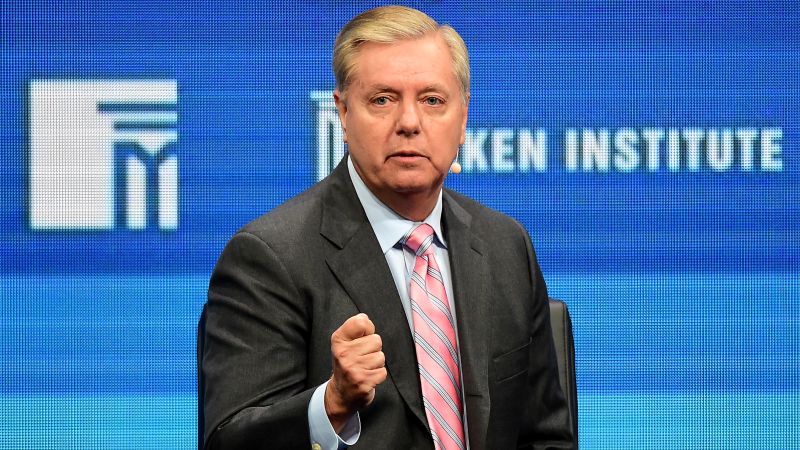 Lindsey Graham: Donald Trump and Hillary Clinton were both so unappealing  at commander-in-chief forum 'it makes me want to move to Canada' – New York  Daily News