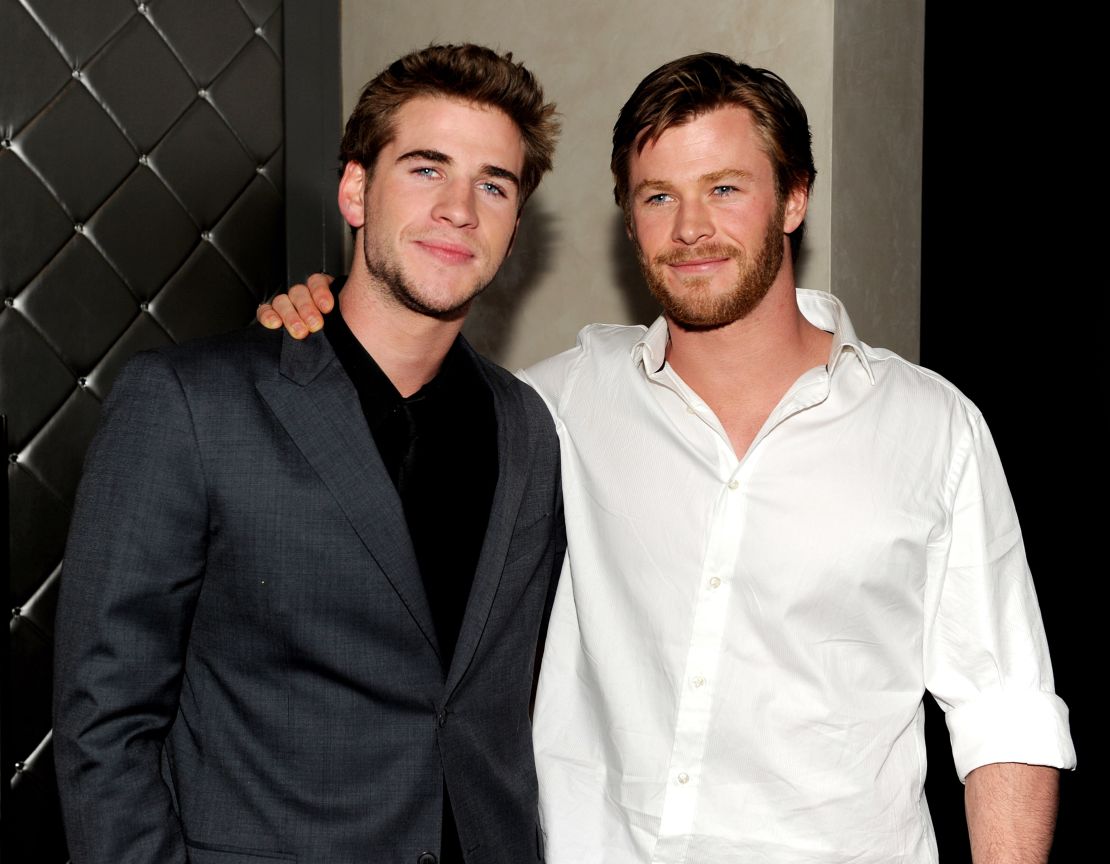 Actor Liam Hemsworth (L) and his brother Chris Hemsworth both appeared in 'Neighbours'.