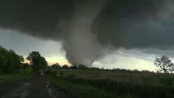 tornado in oklahoma raw _00003827.jpg
