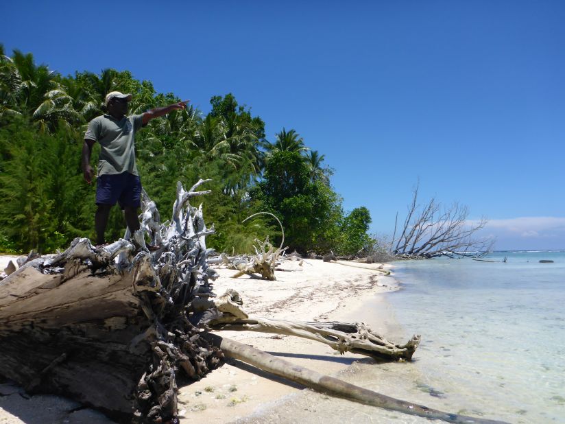 The area of Roviana in the Solomon Islands has been more resilient to sea level rises than other parts of the archipelago. Photo taken in May 2010.