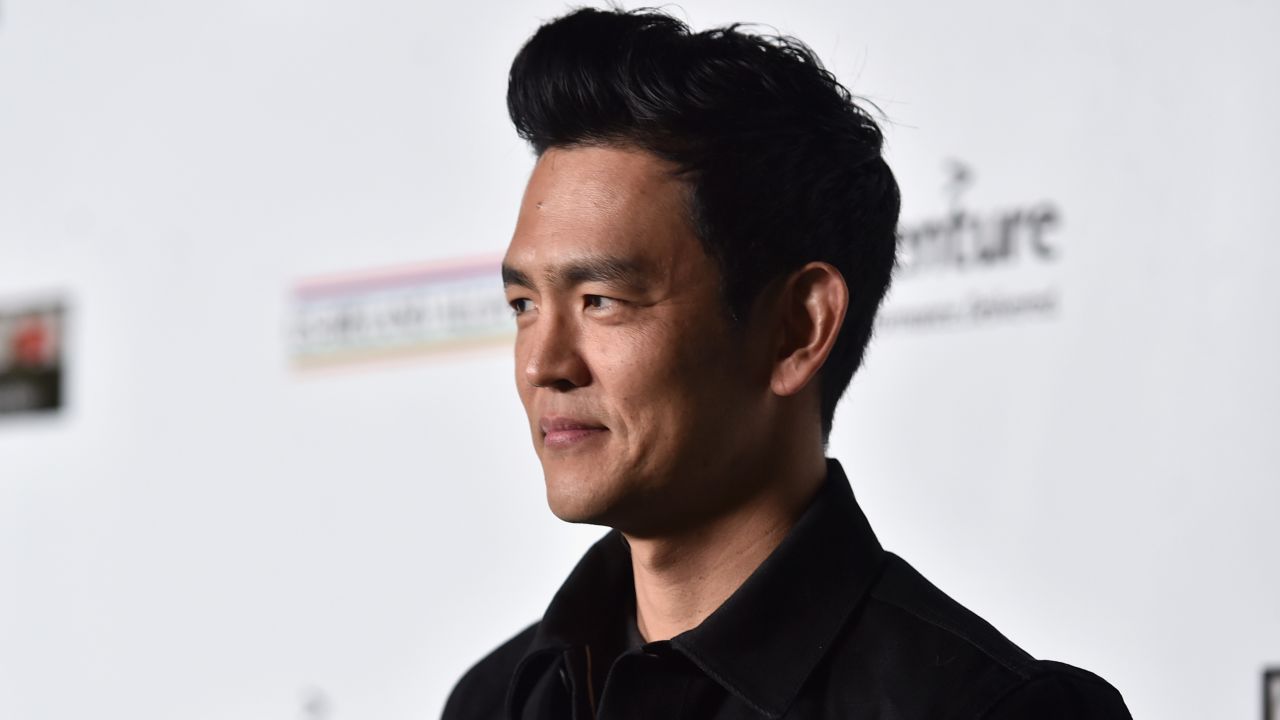 SANTA MONICA, CA - FEBRUARY 25:  Actor John Cho attends the Oscar Wilde Awards at Bad Robot on February 25, 2016 in Santa Monica, California.  (Photo by Alberto E. Rodriguez/Getty Images for US-Ireland Alliance)