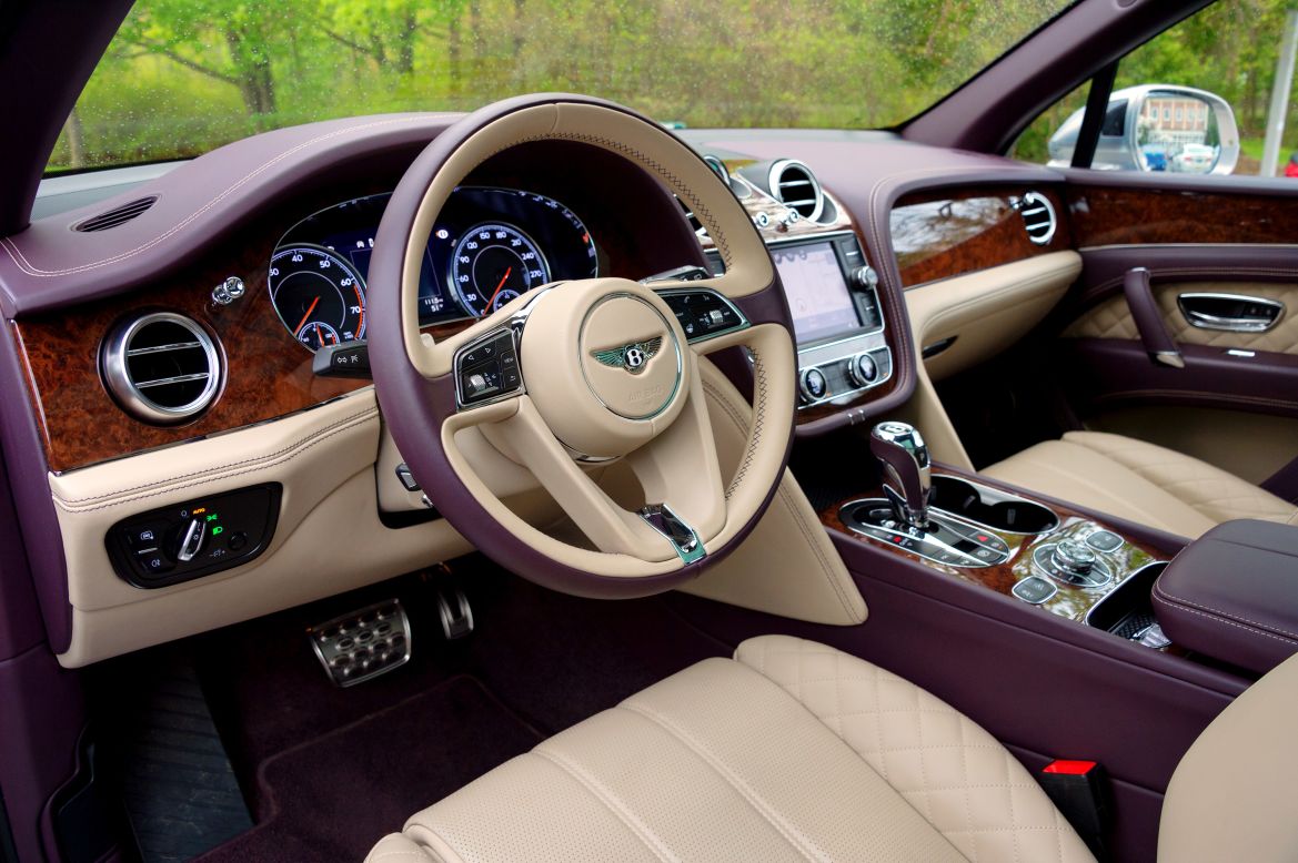 Driving Bentley S New Suv Cnn Business