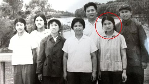 Yu Xiangzhen, circled, and her family in the 1970s. 