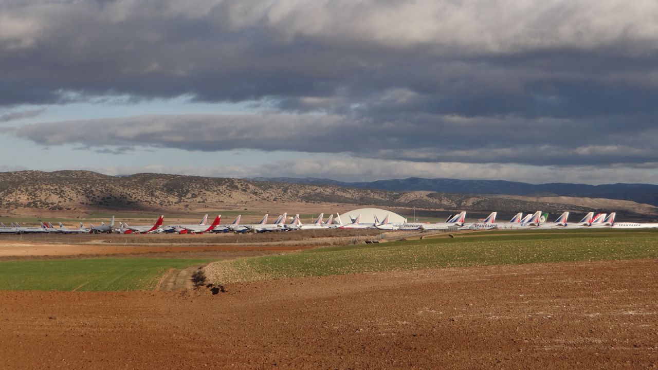Teruel's arid climate is ideal for storing the aircraft with minimum deterioration. 