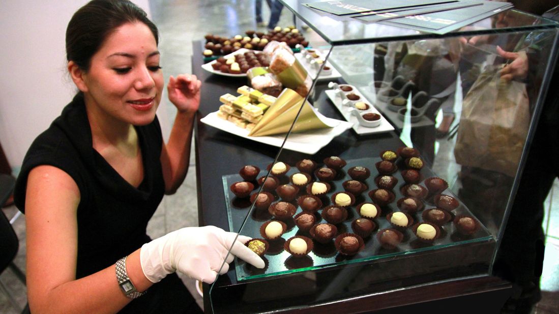 Hardcore food fans deserve hardcore food festivals. Quito's Salon de Chocolate isn't the world's only festival devoted to cocoa bean creations, but as the leading producer of high-quality chocolate, it's probably the best. 