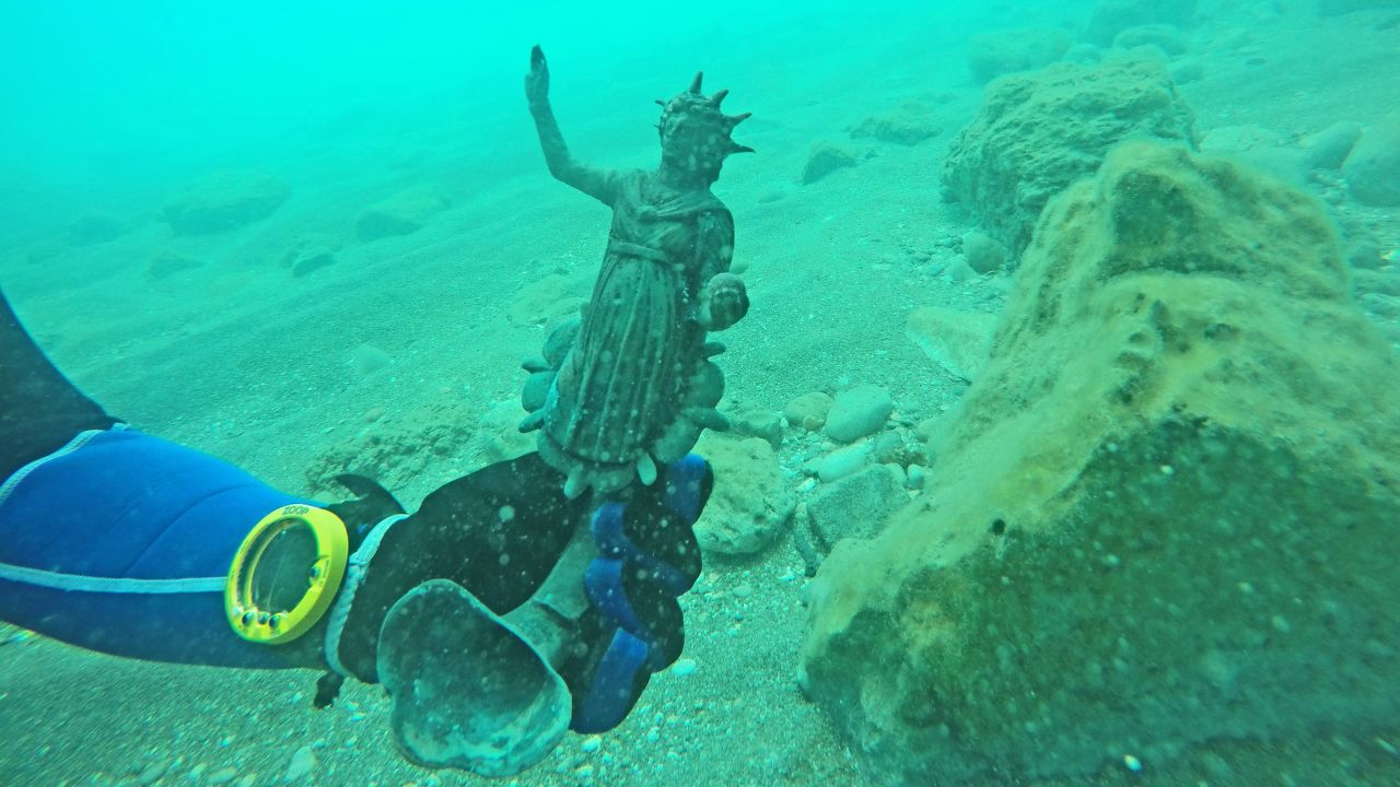 An Ancient Roman figurine discovered from the shipwreck.