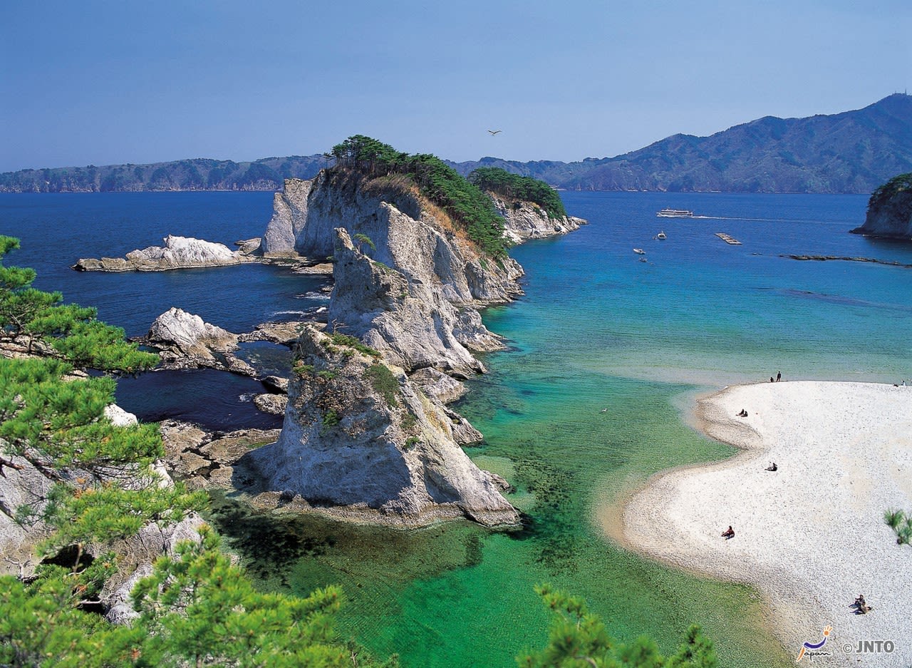 <strong>Jodogahama Beach (Iwate): </strong>It's easy to see why this stunning Iwate prefecture beach was named "Jodogahama," or Pure Land. Located in Rikuchu Kaigan National Park, it's one of Japan's nationally designated places of scenic beauty.  