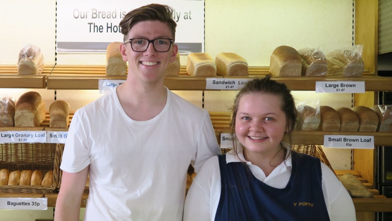 Bakery assistants Ryan Davies and Leah Jenkyns both say they support the "remain" campaign.